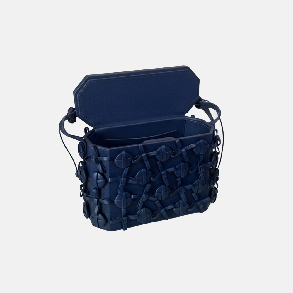 Super Flea Market+Polene Roisin Pierce+Blue button bow bag+Toni Garrn3